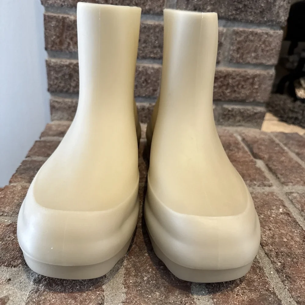 Vince Nia Moonlight Rain Boots Nude Lug Sole Women Waterproof Size 9 #179 - Picture 5 of 15